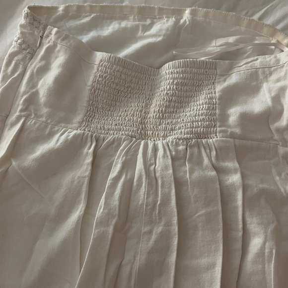 WHITE STRAPLESS DRESS - Picture 2 of 3